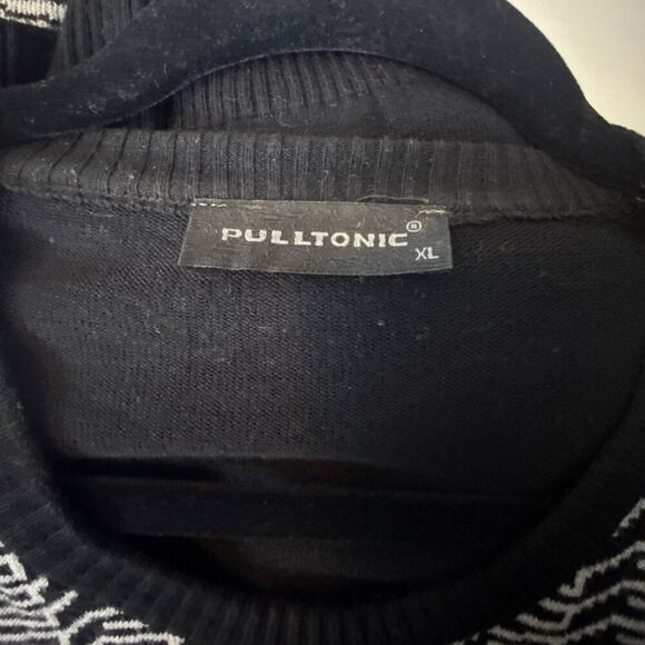 Striped Pullover Sweater With Dragon Pattern For Men By Pulltonic - XL - Picture 3 of 4